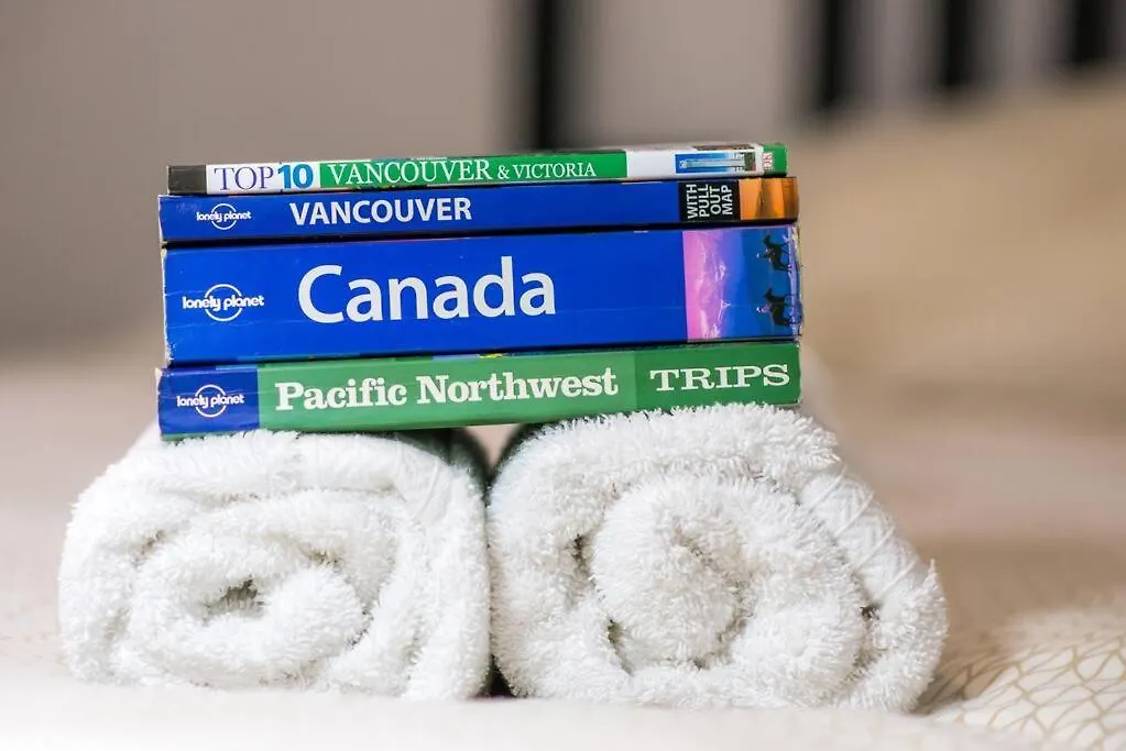 5Br,3Ba Family Friendly City Cottage Vancouver