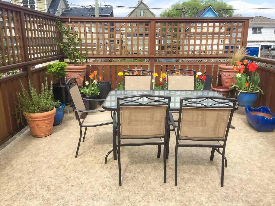 Holiday home 5Br,3Ba Family Friendly City Cottage Vancouver