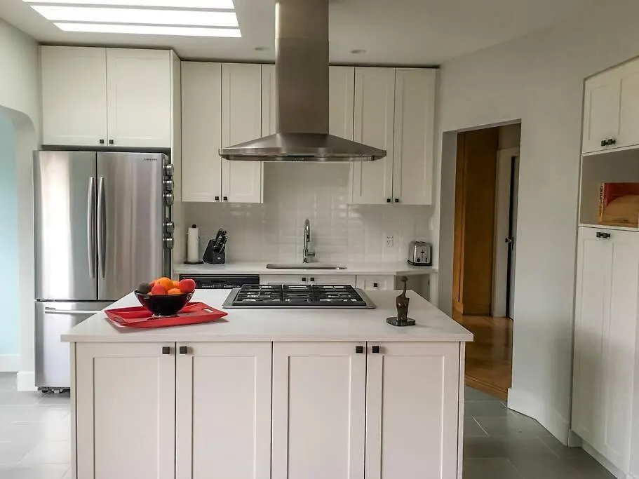 Holiday home 5Br,3Ba Family Friendly City Cottage Vancouver